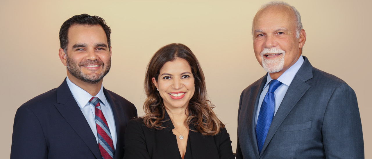 Accountants, attorneys and tax advisors in Santo Domingo